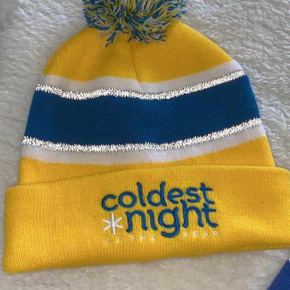 NEW Coldest Night Glow Up Winter Hat Bundle - Picture 4 of 4